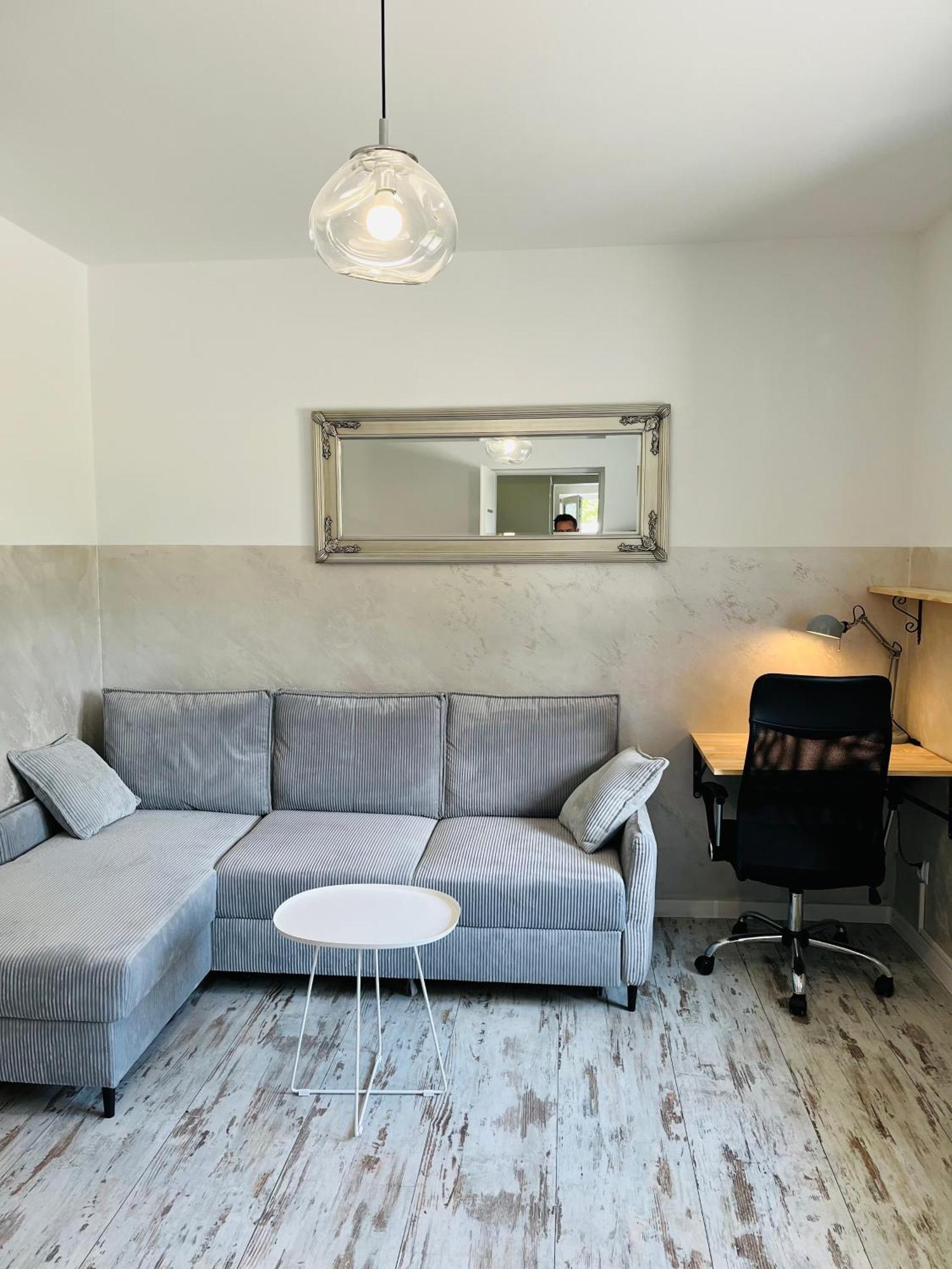 Ferienwohnung Apartament Ogrodowy Miechów Exterior foto